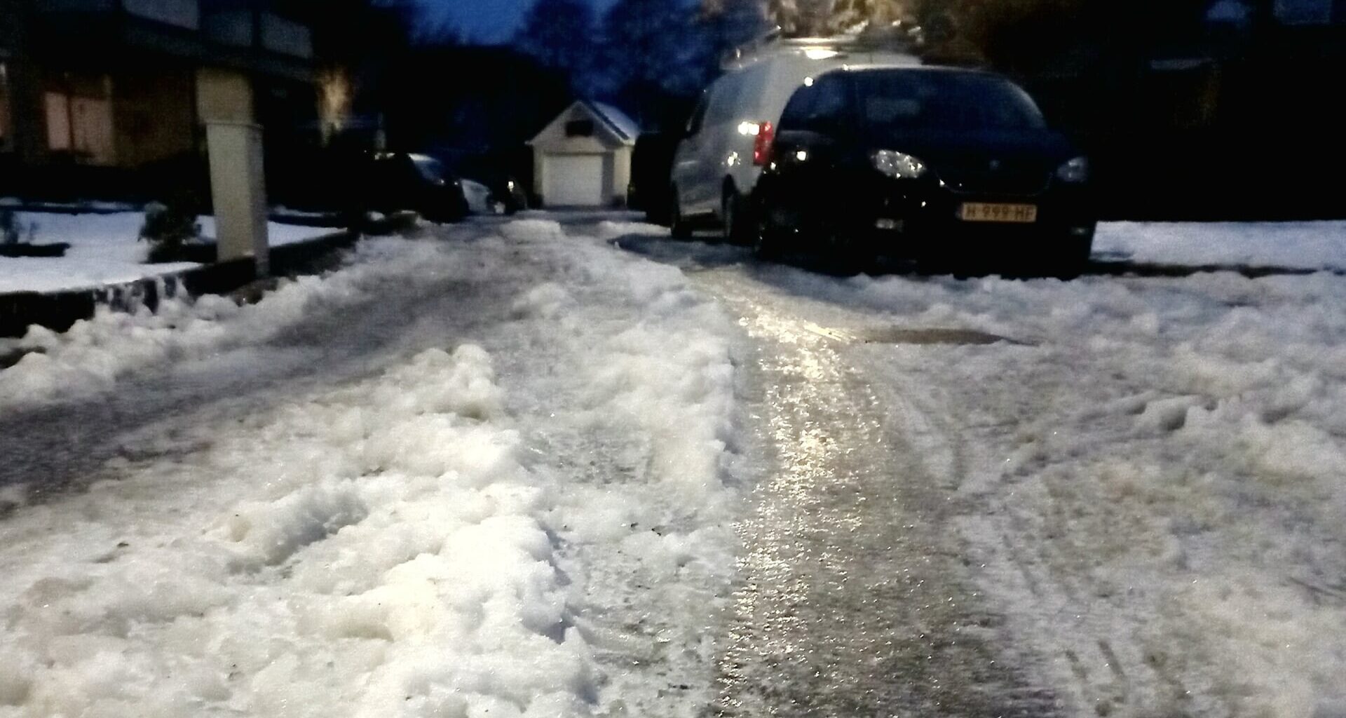 Spiegelgladde wegen in Barneveldse woonwijken - Barneveldse Krant