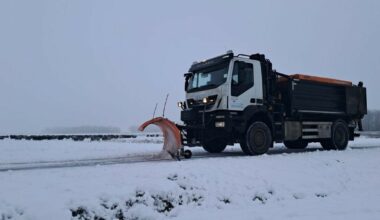 Strooiwagens draaien overuren: het is dweilen met de kraan open