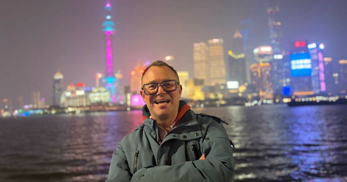 Snackbarbaas Michael (49) uit Emmen ging op tournee door China: 'De droom van een muzikant'