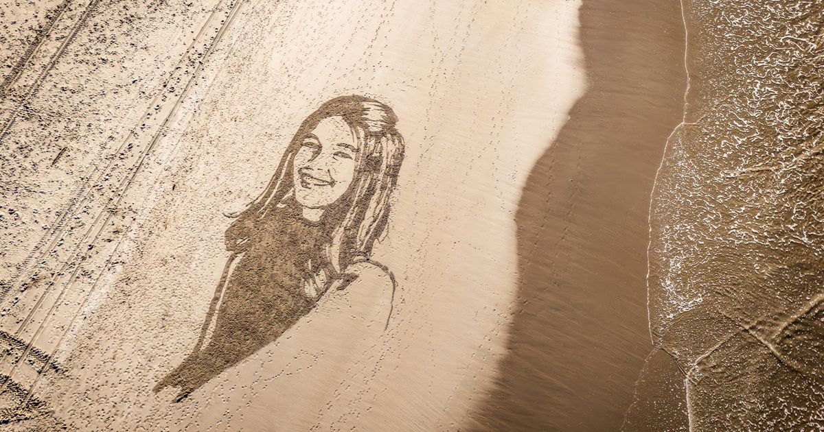 Jade Kops in zand van haar geliefde strand vastgelegd: 'Prachtig'