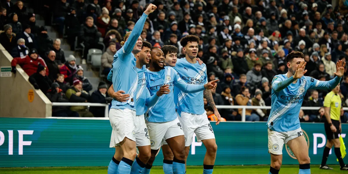 Semenyo helpt City aan League Cup-zege bij Newcastle