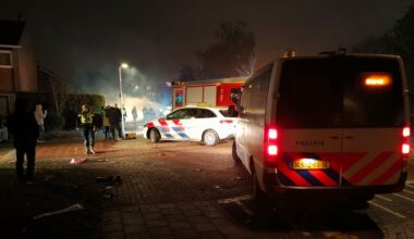 Brandweer in Drachten bekogeld met zwaar vuurwerk, niemand aangehouden