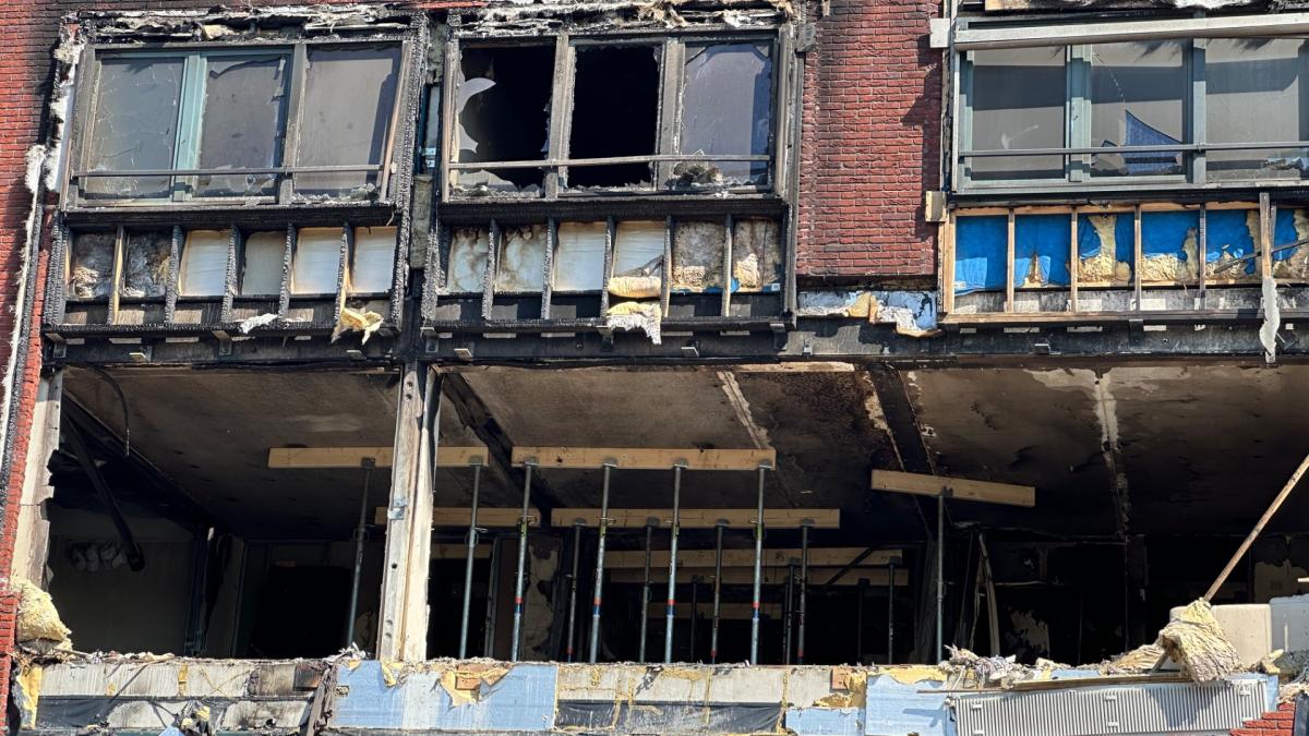 Ook Dijk en Waarder (17) vervolgd voor explosie en brand wooncomplex Heerhugowaard