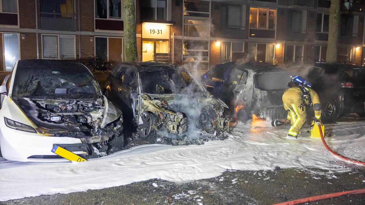Ravage na reeks autobranden in Haarlem - NH Nieuws
