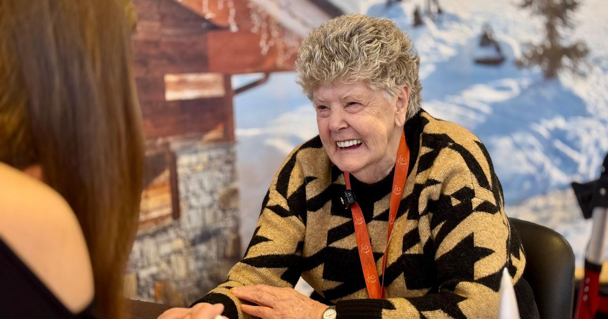 Lies krijgt tien weken lang bezoek van studenten: 'De babbel is leuk'