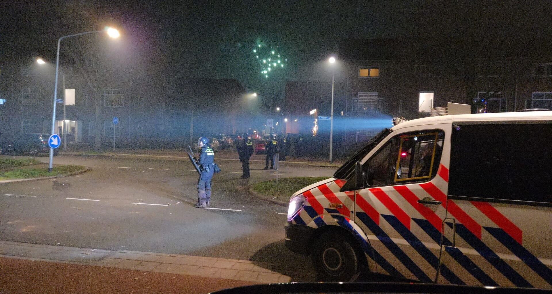 ME ingezet bij ongeregeldheden tijdens jaarwisseling in Hilversum