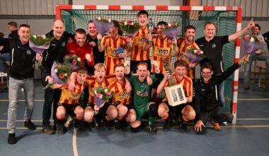 VAKO verslaat Marum en wint Leekster Voetbalgala