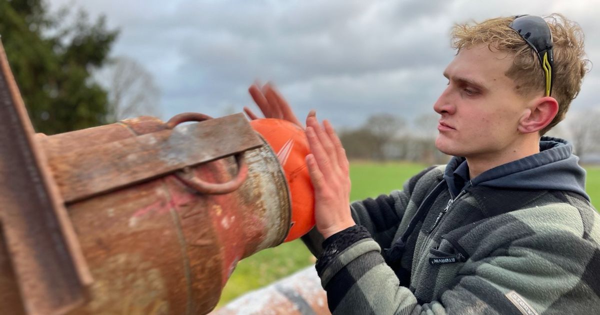 Op carbidsafari: zo knalt Overijssel het jaar uit - RTV Oost