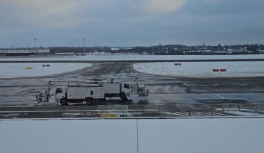 Vliegtuigen wijken opnieuw uit van Schiphol naar Maastricht Aachen Airport - L1 Nieuws