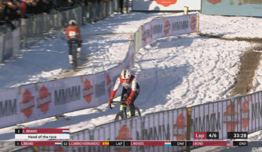 LIVESTREAM: Alvarado snelt weg na val van Brand in razendspannende cross in Zonhoven