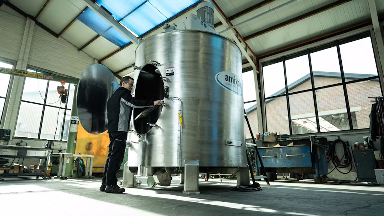 Drieduizend machines wachten in Barneveld op nieuwe eigenaar - Het Financieele Dagblad