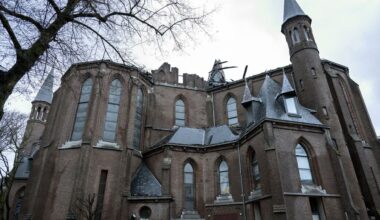 Restauratie Vondelkerk haalbaar, ‘moet wel snel een dak op’ - Het Financieele Dagblad