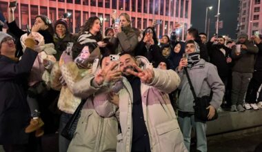 ‘Gelukkig nieuwjaar!’ klonk in alle talen op de kade in Rotterdam - Rijnmond