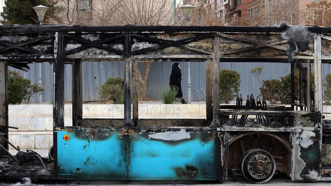 ‘Dit is onze strijd, die van de Iraniërs. Trump geeft niet om de bevolking’ - Het Financieele Dagblad