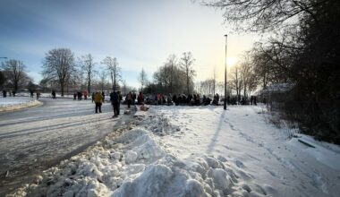 Na een spannende nacht is het schaatsplezier in Nieuw-Buinen groots: 'Volop genieten'