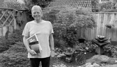 Oud-radiopresentator Bert Wijfjes overleden - Oost