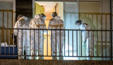 Man die mogelijk betrokken was bij de dood van Elvira (52) blijft langer vastzitten - Omroep West