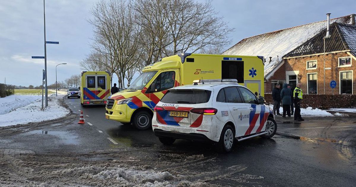 112-nieuws: Eelwerderbrug in storing • Aanrijdingen in Wildervank, Borgercompagnie en Bedum - RTV Noord