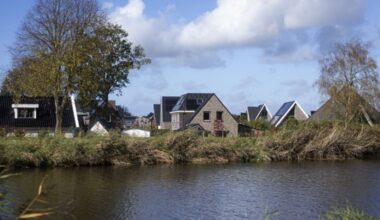 ‘Tijdelijke’ airbnb-huurder wil niet vertrekken. Huiseigenaar in Heerhugowaard woont in fietsenhok