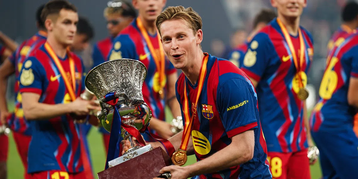 'Frenkie de Jong hoort schorsing na rode kaart'