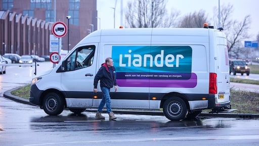 50.000 huishoudens in Amsterdam korte tijd zonder stroom na explosie bij onderhoud