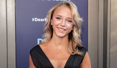 Emma Kok vereerd met eigen tulp: 'Hoe cool'