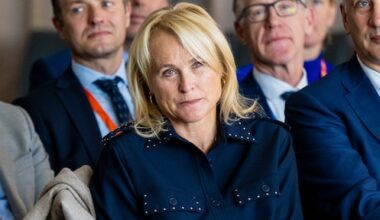 KLM-topvrouw vindt dat communicatie richting reizigers beter moet