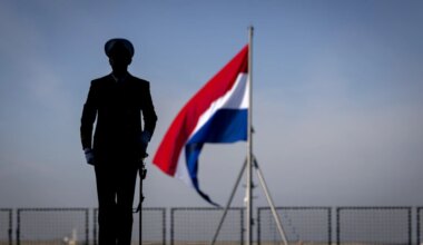 Nederland stuurt één militair naar Groenland voor NAVO-verkenningsmissie