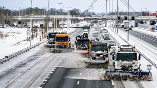 werknemers gedwongen naar werk ondanks gladheid