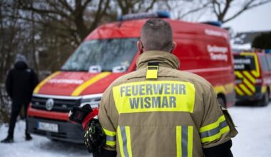 Duitser filmt eigen zwemstunt onder het ijs, maar komt niet boven