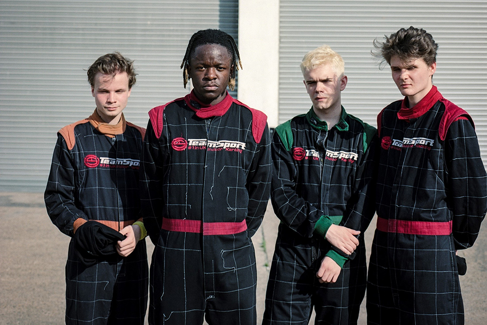 Black Midi-gitarist Matt Kwasniewski-Kelvin (26) overleden