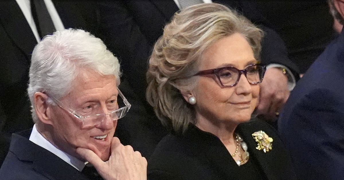 Clintons weigeren te getuigen bij congresonderzoek naar Epstein onder leiding van Republikeinen
