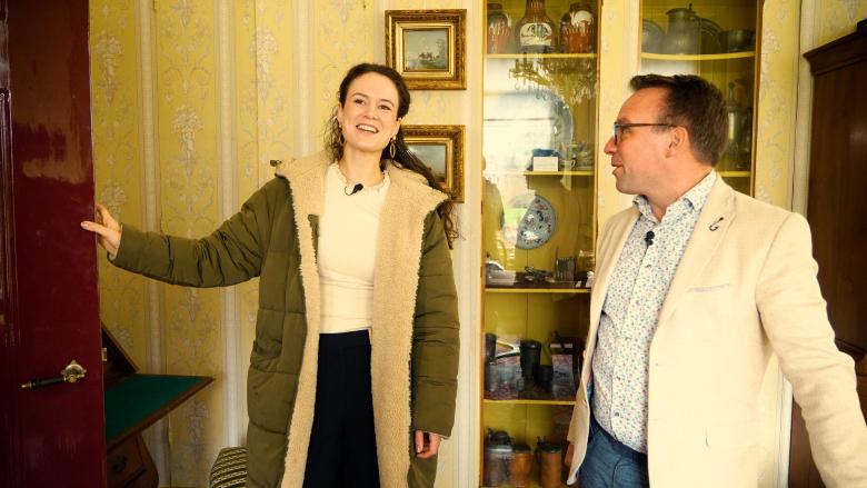 Renee Boonman bie Bert op de Kovvie