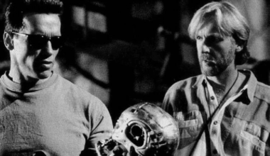 James Cameron waarschuwde vóór Terminator al voor AI: “Nu is het écht menens”