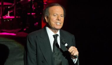 Onderscheiding voor Julio Iglesias mogelijk ingetrokken
