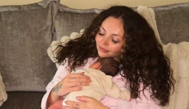 Tweeling van zangeres Jesy Nelson heeft ernstige spierziekte: 'Hopen op het beste'