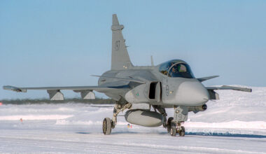 Zo gaan Scandinavische luchtmachten om met sneeuw
