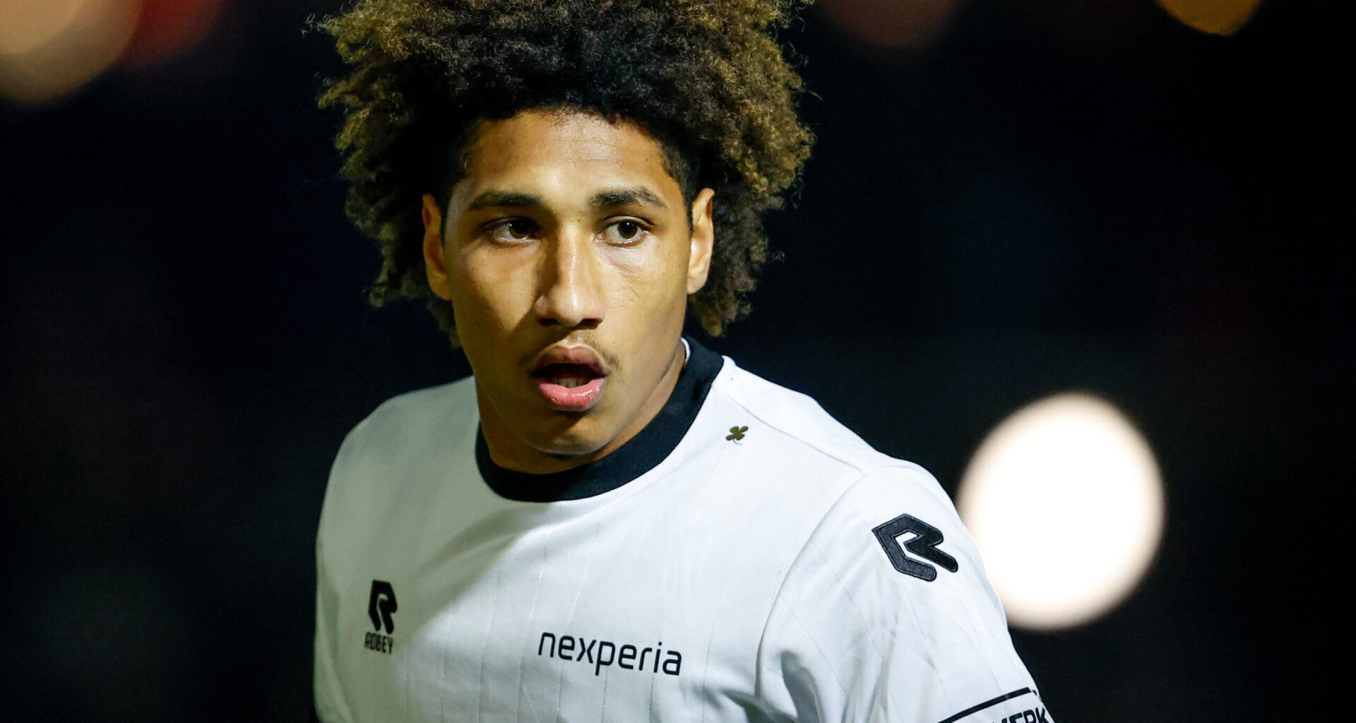 De Opstelling: Lebreton vervangt geschorste Linssen