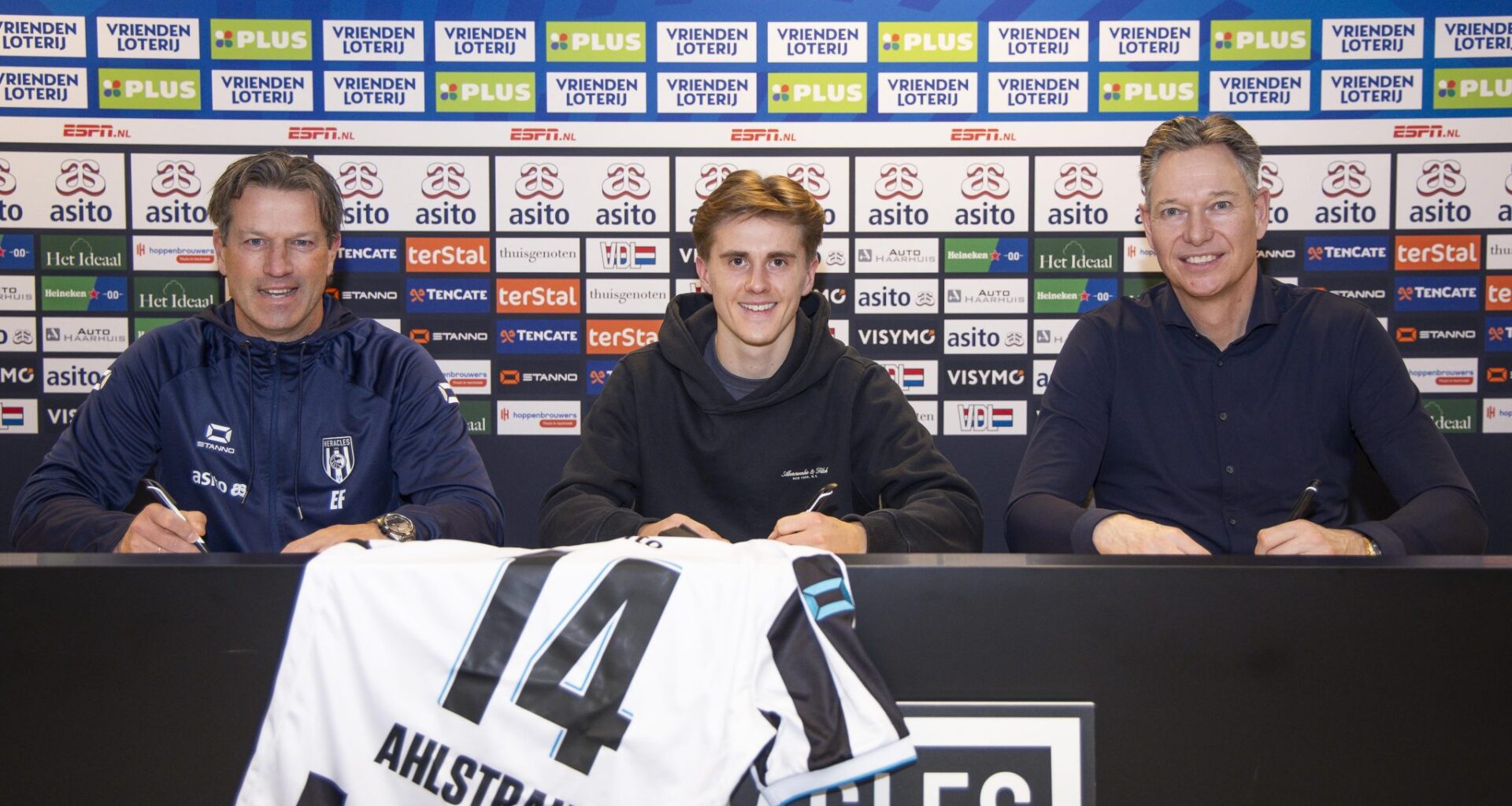 Heracles Almelo trekt veelzijdige Erik Ahlstrand aan
