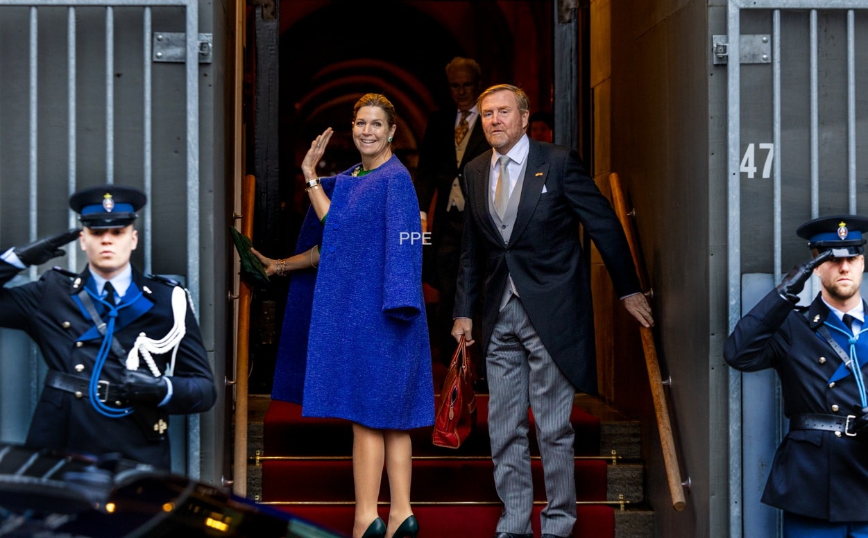 Máxima maakt opmerkelijke kledingkeuze voor nieuwjaarsontvangst