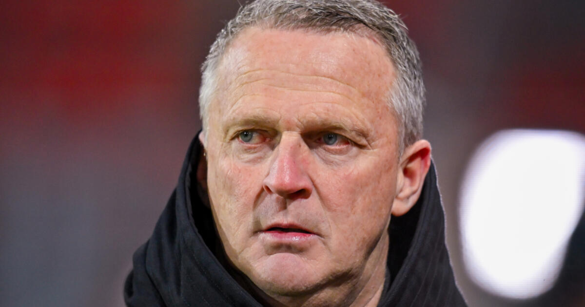 FC Twente-speler irriteerde Van den Brom: "Verdomme, wordt eens boos" - Twentefans.nl