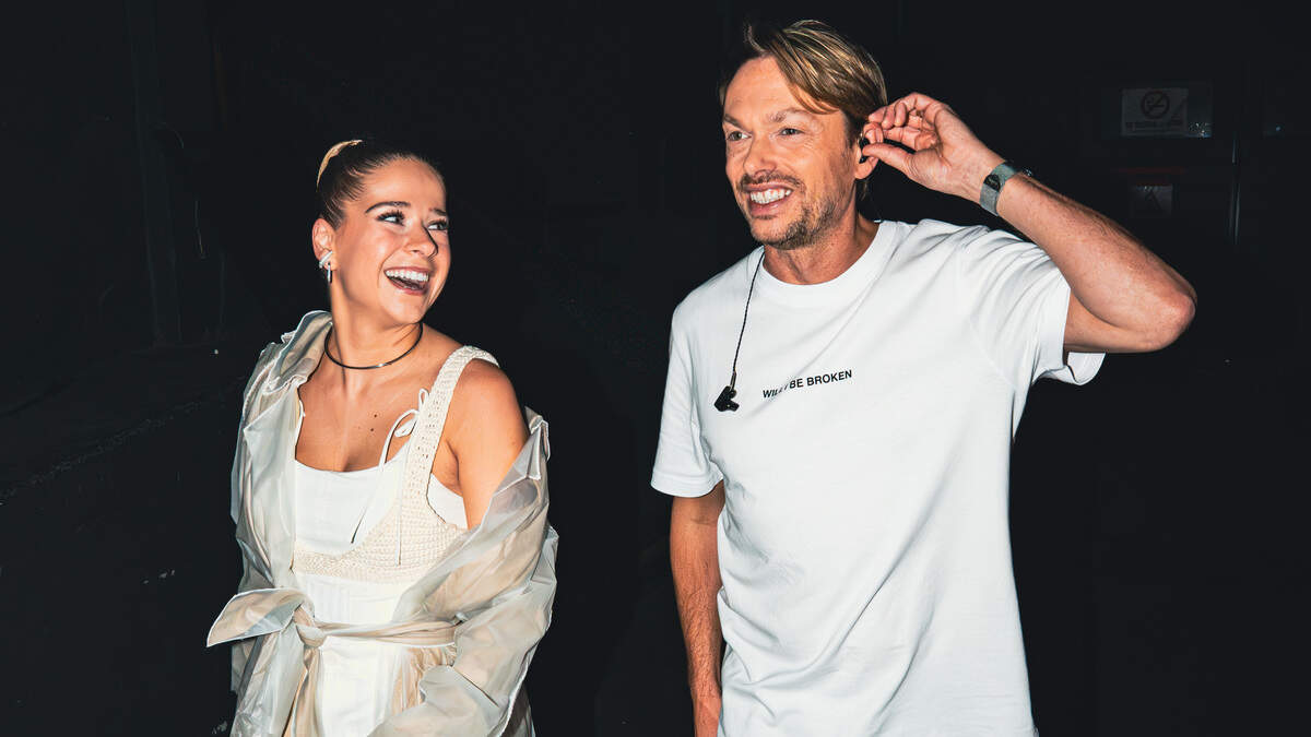 Regi gaat in zee met Laura Tesoro: “Aan een nummer één moeten we niet denken, dat de song maar gestreamd wordt”