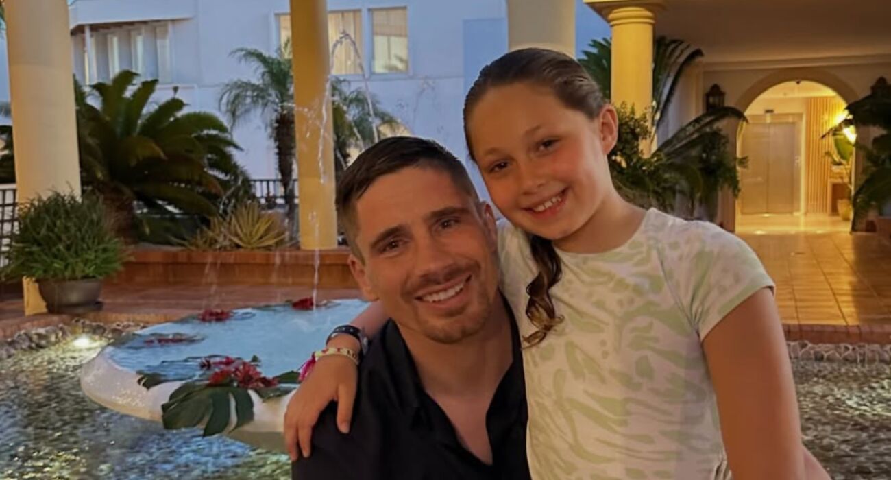 Rico Verhoeven zet jarige dochter in het zonnetje: