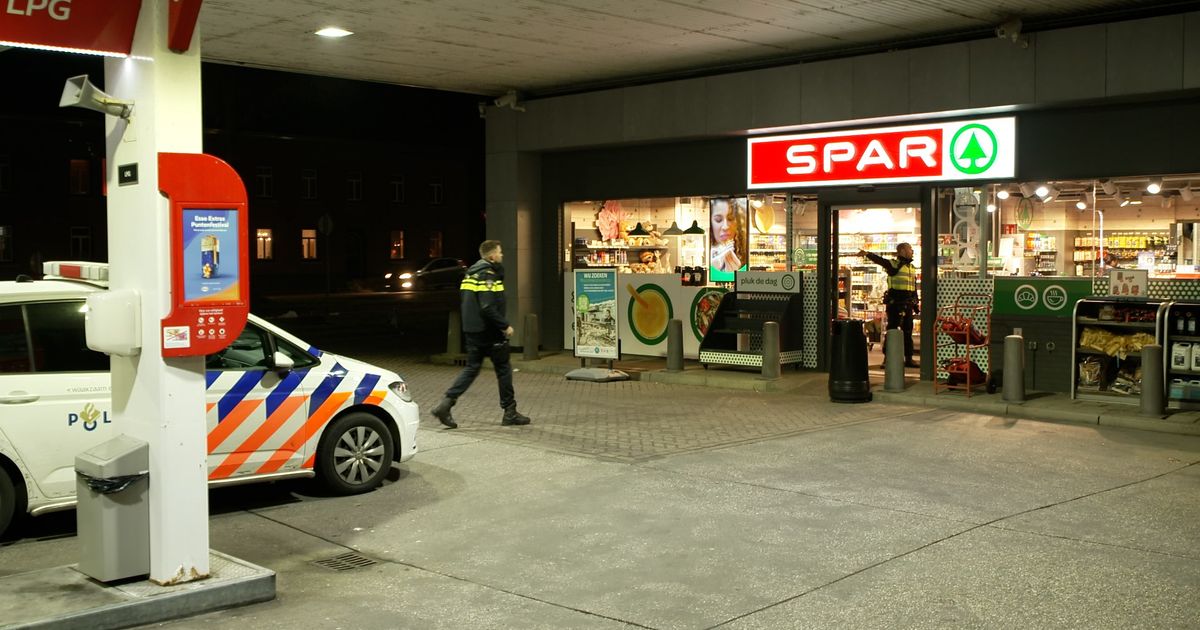 Paniekmoment bij tankstation eindigt in aanrijding: 'Ik vind het verschrikkelijk wat er is gebeurd'