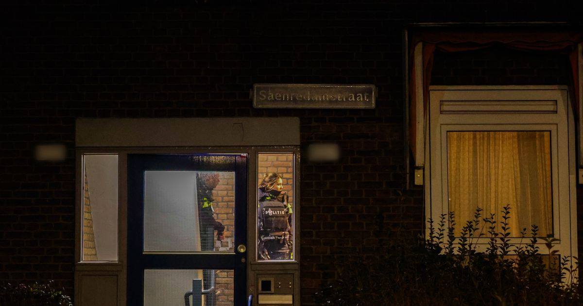 Man overvallen, bedreigd met vuurwapen en vastgebonden achtergelaten - Rijnmond