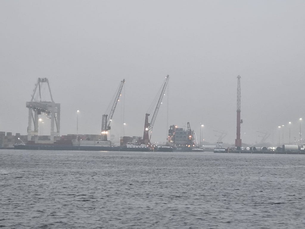 Opnieuw tergende brom uit haven: niet een maar twee