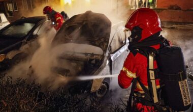 112-nieuws: 44-jarige man uit Musselkanaal aangehouden bij steekincident in Stadskanaal • Autobrand in Stad