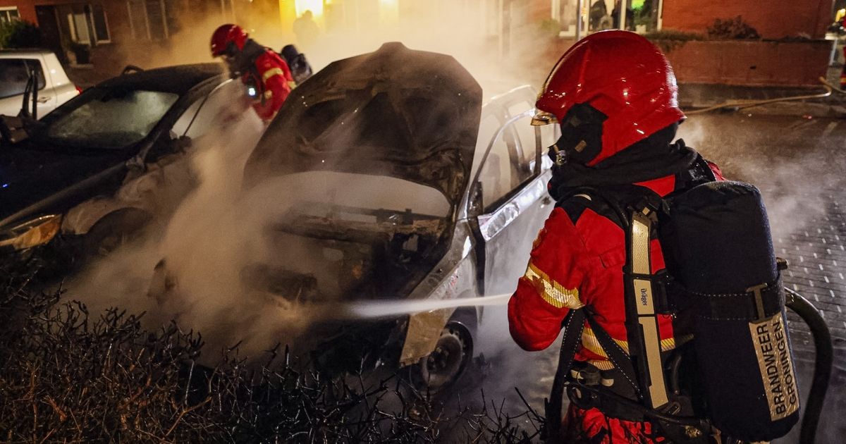 112-nieuws: 44-jarige man uit Musselkanaal aangehouden bij steekincident in Stadskanaal • Autobrand in Stad