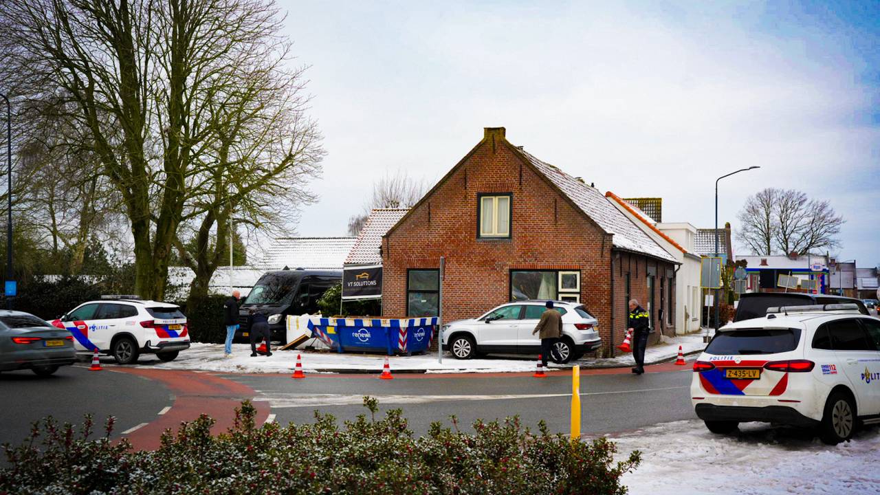 De geforceerde deur (Erik Haverhals/Persbureau Heitink).