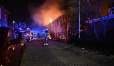 LIVE | Het is 2026, Overijssel viert de jaarwisseling • Vuurwerkschade in Enschede zichtbaar - RTV Oost